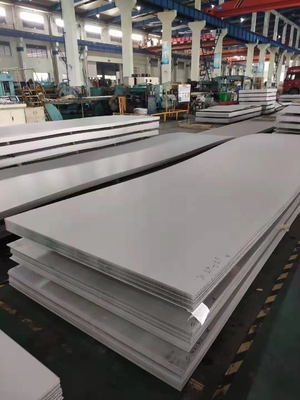 ASTM A420 Edelstahlplatte warmgewalztes Spiegel-Dekormaterial 310 300 mm